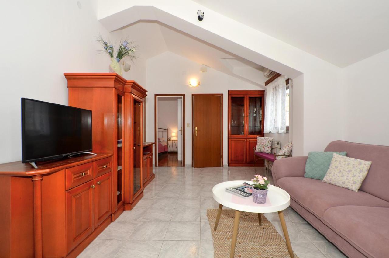 Apartmani Basic 1 Split Dış mekan fotoğraf