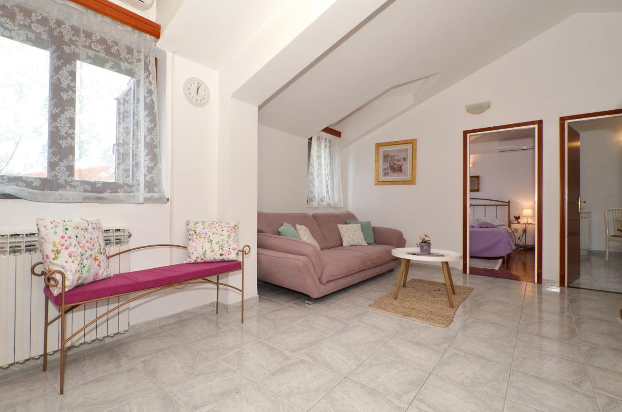 Apartmani Basic 1 Split Dış mekan fotoğraf